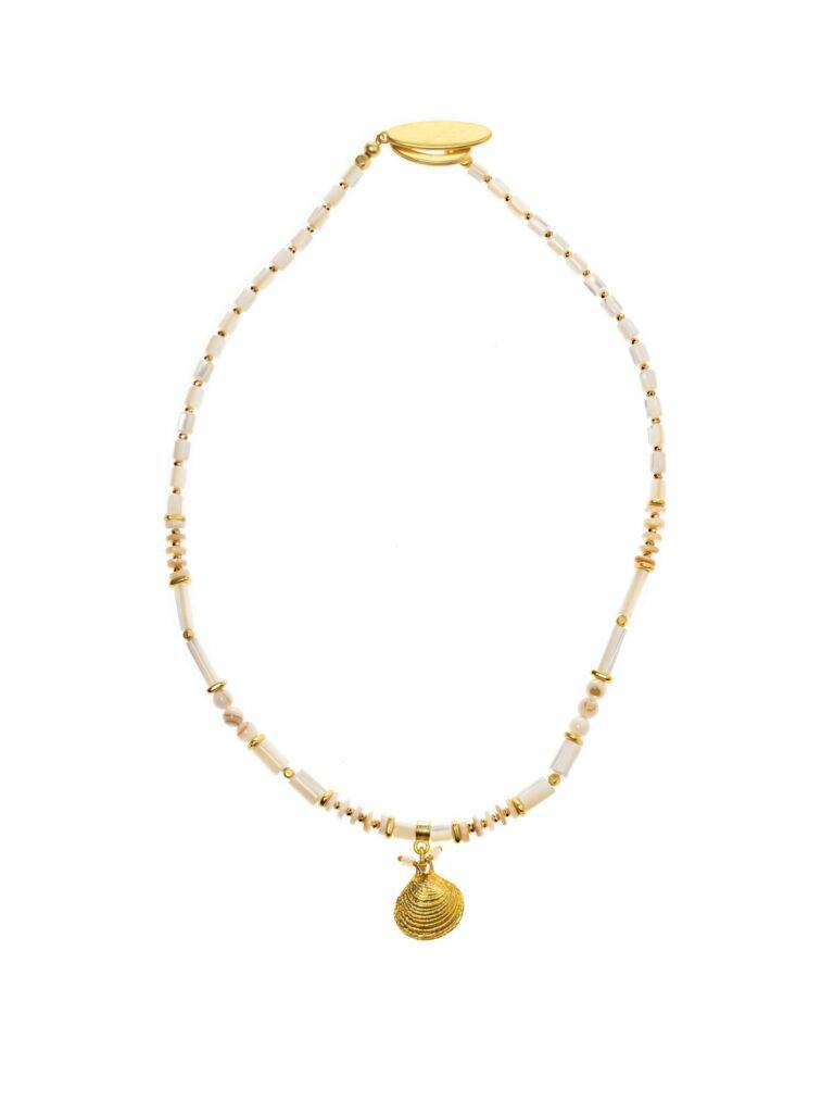 Coconut Short Clam Necklace