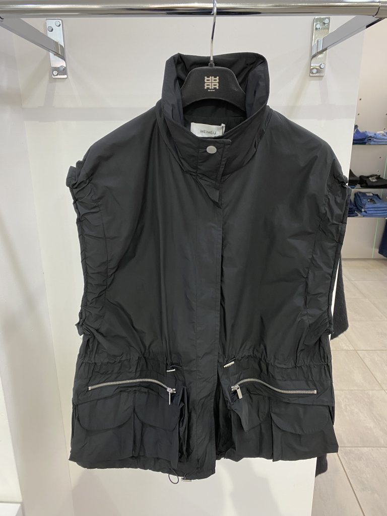 Mei Mei J Black Sleeveless Jacket