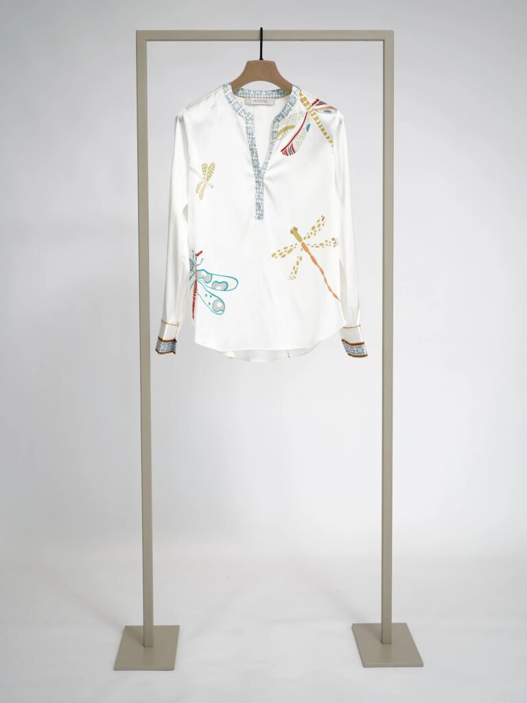 Herzen Blouse with Dragon Fly