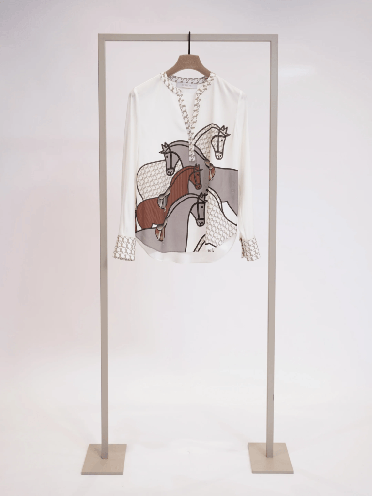 Herzen Horse Print Blouse